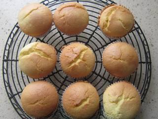 Cake Recipe step 12: Lift out and cool on a wire rack.