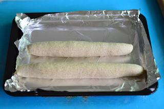 Whole Wheat Sandwich Bread Recipe step 7: Place the dough in the loaf pan and let it rise at about 38°C (100°F) for 40 min