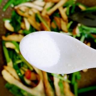 Stir-Fried Dried Tofu with Green Onions and Chili step 9: Season with salt to taste and toss everything together evenly.