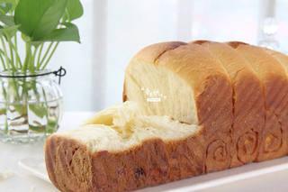 Soft Milk Sandwich Bread Recipe step 10: Remove the loaf from the oven and allow it to cool slightly before unmolding.