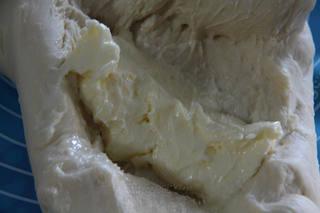 Soft Milk Sandwich Bread Recipe step 4: Continue kneading until gluten develops and the dough begins to stretch without