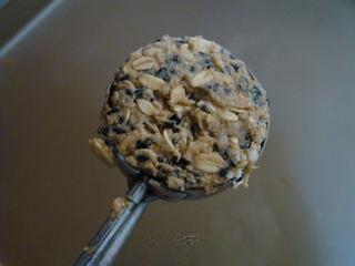 Black Sesame Oatmeal Cookies Recipe step 8: Scoop portions of dough onto a baking tray using a cookie scoop or spoon.