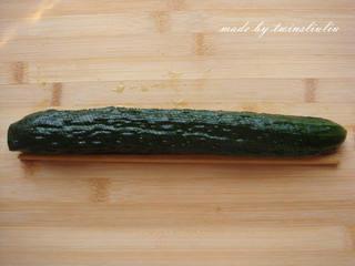 Sichuan Peppercorn Cucumber Salad step 13: Repeat until the entire cucumber is cut.