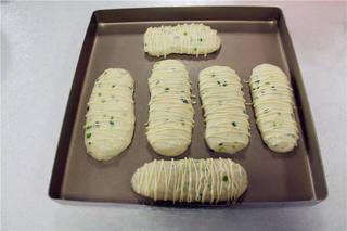 Savory Sweet Bread Recipe step 6: Proof the shaped dough for about 40 minutes. Spread mayonnaise over the surface.