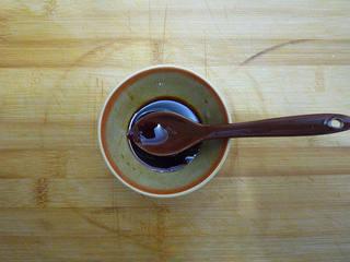 Aromatic Egg Pancake step 3: Mix the soy sauce, sugar, and water in a small bowl to create a simple seasoning