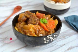 Braised Beef Curry Recipe step 12: Remove from the heat and serve hot.