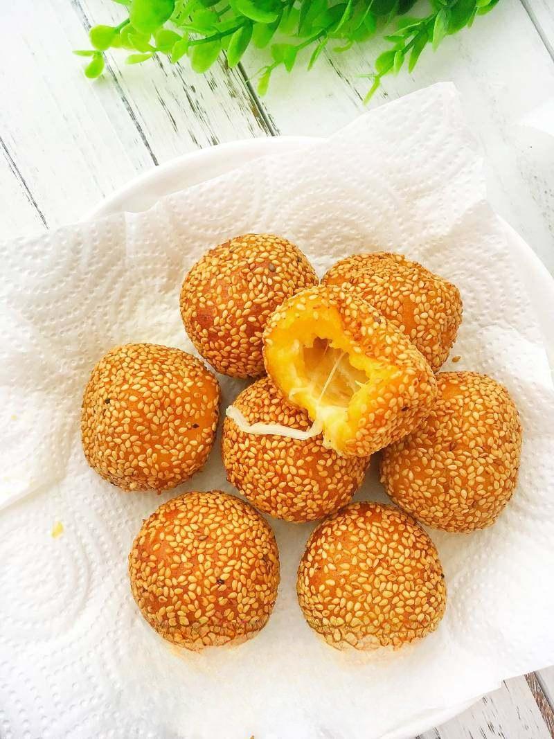 Cheese-Filled Sweet Potato Sesame Balls recipe photo