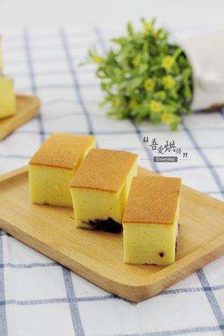 Japanese Cotton Cheesecake Recipe step 12: Serve and enjoy the light, fluffy texture.