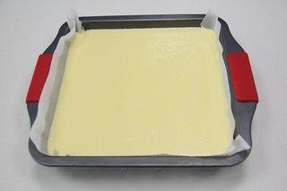 Japanese Cotton Cheesecake Recipe step 7: Fold the whipped egg whites into the cream cheese batter in batches until evenly