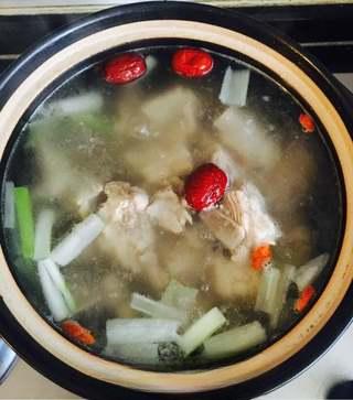 Braised Pork Ribs with Winter Melon step 7: Once boiling, add the red dates and goji berries.