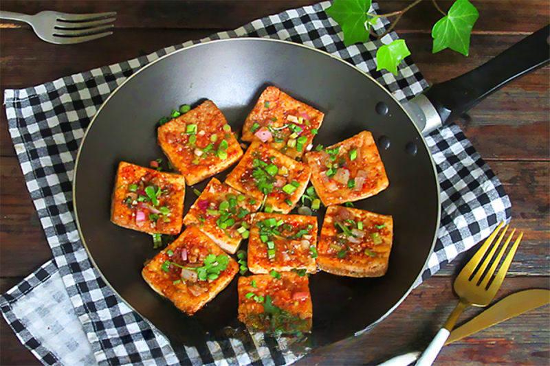 Pan-Fried Stinky Tofu recipe photo