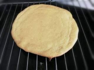 Strawberry Yogurt Mousse Cake step 9: Remove from the oven and allow the sponge cake to cool completely.