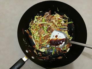 Stir-Fried Rice Noodles with Pork and Vegetables step 11: Add oyster sauce and toss everything together until evenly coated.