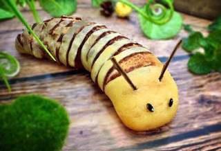 Milk Bread Caterpillar Rolls step 17: Cool slightly before serving. Decorate with decorative stems if desired to enhan