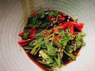 Spicy and Hot Stir-Fried Shiitake Mushrooms with Vegetables step 8: Season with Chinkiang vinegar, soy sauce, sesame oil, chili oil, and salt to tas