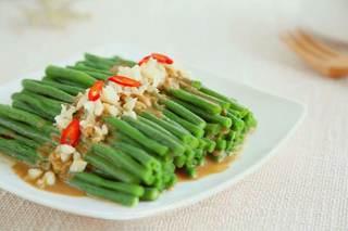 Bean Sprout Salad step 9: Finished dish.
