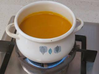 Creamy Pumpkin Pudding step 10: Bring the pumpkin mixture to a boil over high heat, then reduce to medium heat a