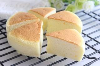 Japanese Yogurt Cheesecake step 14: Allow the cake to cool before slicing.