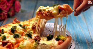 Homemade Shrimp and Chicken Pizza step 10: Bake in a preheated 180°C (350°F) oven for about 20 minutes, or until the crust