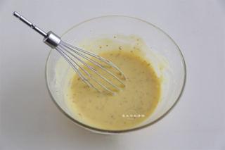 Osmanthus Chiffon Cake step 5: Let the batter rest briefly while preheating the oven to 150°C (300°F).