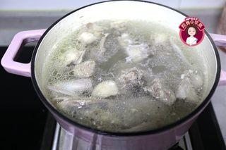 Dried Cuttlefish Duck Soup step 5: Skim off any foam and impurities that rise to the surface during the first few m