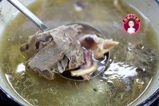 Dried Cuttlefish Duck Soup step 9: Taste the soup and season lightly with salt if needed. The dried cuttlefish natu