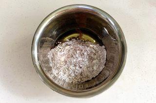 Chocolate Chiffon Cake step 4: While the mixture is still warm, add the chopped chocolate and stir until comple