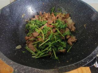 Cumin Lamb Stir-Fry with Cilantro step 12: Increase the heat and stir-fry for several seconds until everything is evenly co