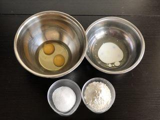 Classic Sponge Cake step 1: Preheat the oven to 160°C (320°F). Prepare a clean, dry mixing bowl free of oil