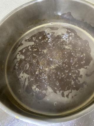 Pear Herbal Syrup step 10: Bring the mixture back to a boil, then reduce to low heat.