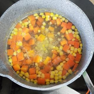 Beef, Radish and Corn Soup step 4: Cook for about 10 minutes, or until the radish becomes tender.