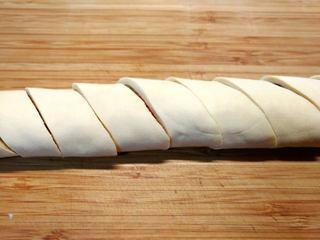 Pork Loin and Vegetable Rolls step 6: Roll tightly and cut into diagonal bite-sized pieces.