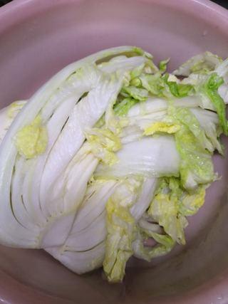 Fruit Kimchi with Napa Cabbage step 16: Place the drained cabbage in a large bowl.