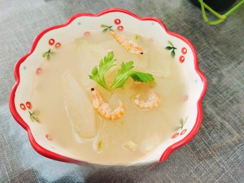Baby Cabbage Soup with Shrimp Shell Broth recipe photo