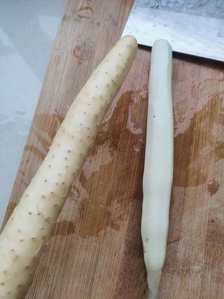 Chinese Yam, Spinach and Egg Soup step 4: Peel the Chinese yam.
