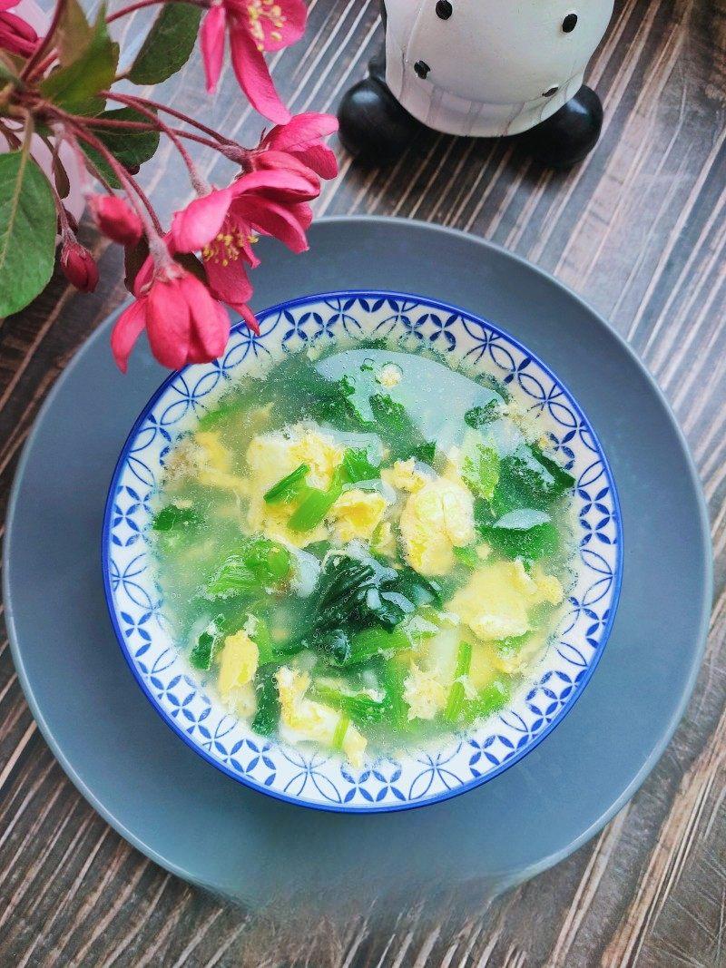 Chinese Yam, Spinach and Egg Soup recipe photo