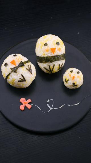 Cute Chick Rice Ball Bento step 9: Serve the finished chick-shaped rice ball immediately or pack it into a lunch bo