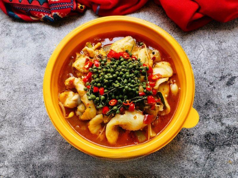 Spicy and Numbing Fish Hotpot recipe photo