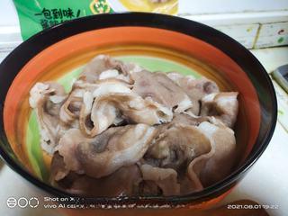 Hot and Sour Lamb Soup step 3: Cook until the lamb is fully cooked through, then remove from the heat.