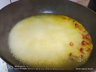 Hot and Sour Lamb Soup step 4: Bring fresh water to a boil and stir in the hot and sour seasoning packet until 