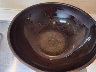 Golden Egg Fried Rice Recipe step 4: Heat oil in a wok and scramble the eggs until just set. Remove and set aside.