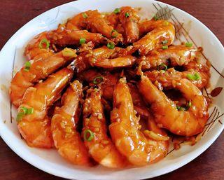 Sweet and Sour Braised Shrimp step 16: Serve hot and enjoy.